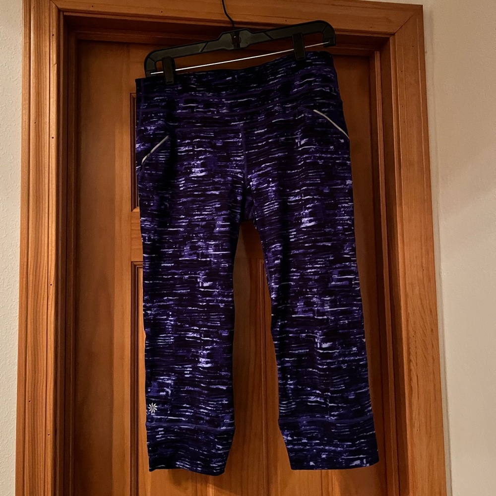 Athleta Cropped Leggings